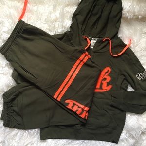 ❤️VS PINK Collegiate Sweat Pant